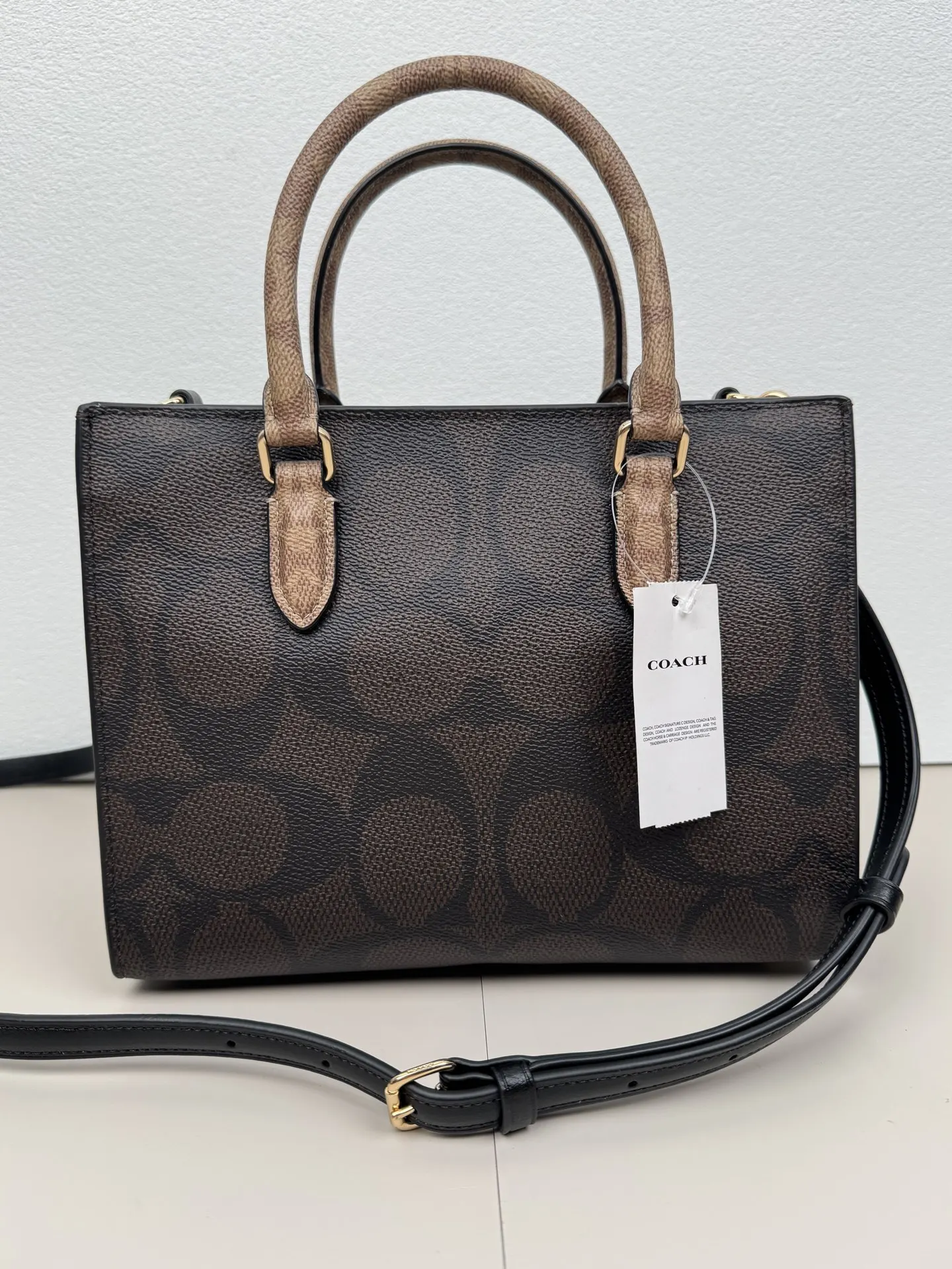 Cy676 Monogram Style Image 3 Cy676 Monogram Style Image 3