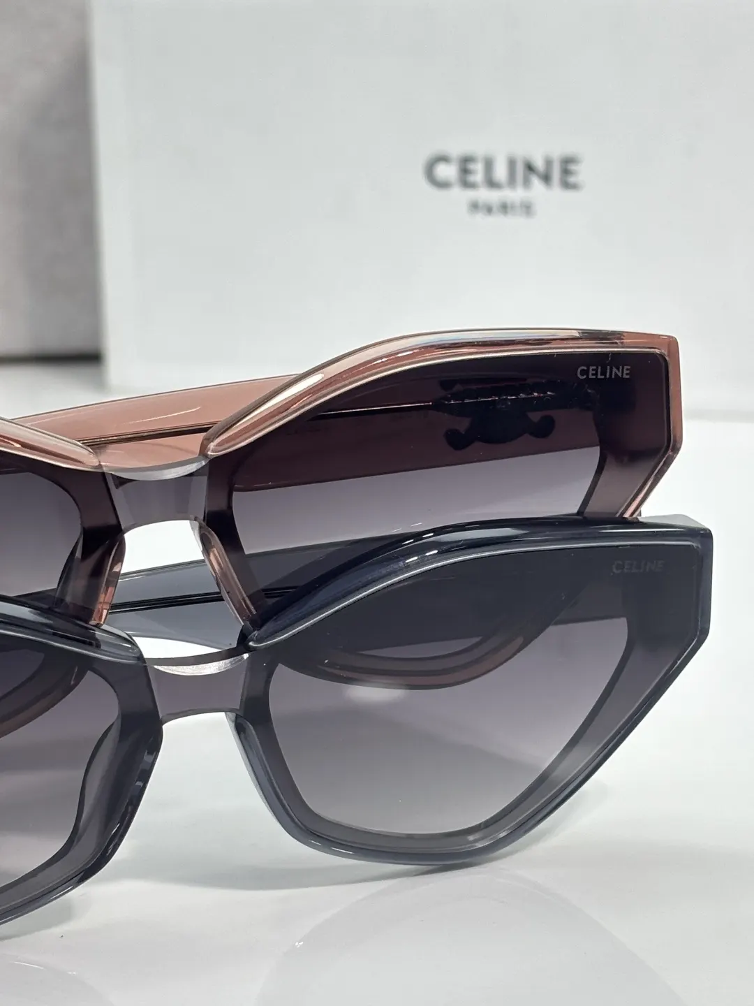 Celine 墨镜 時尚防晒款(數字9) Celine 墨镜 時尚防晒款(數字9)