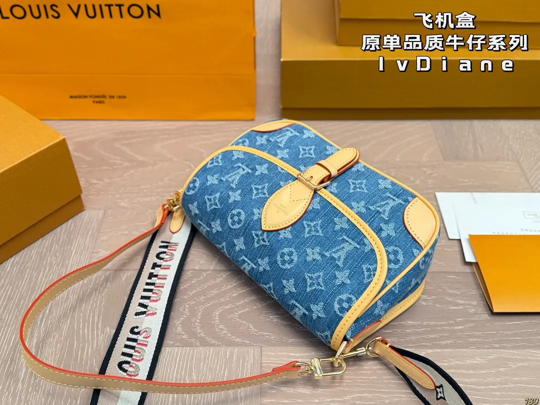 LV Diane 牛仔 牛仔系列 早春L家 腋下包 復古腋下背款(數字9) LV Diane 牛仔 牛仔系列 早春L家 腋下包 復古腋下背款(數字9)