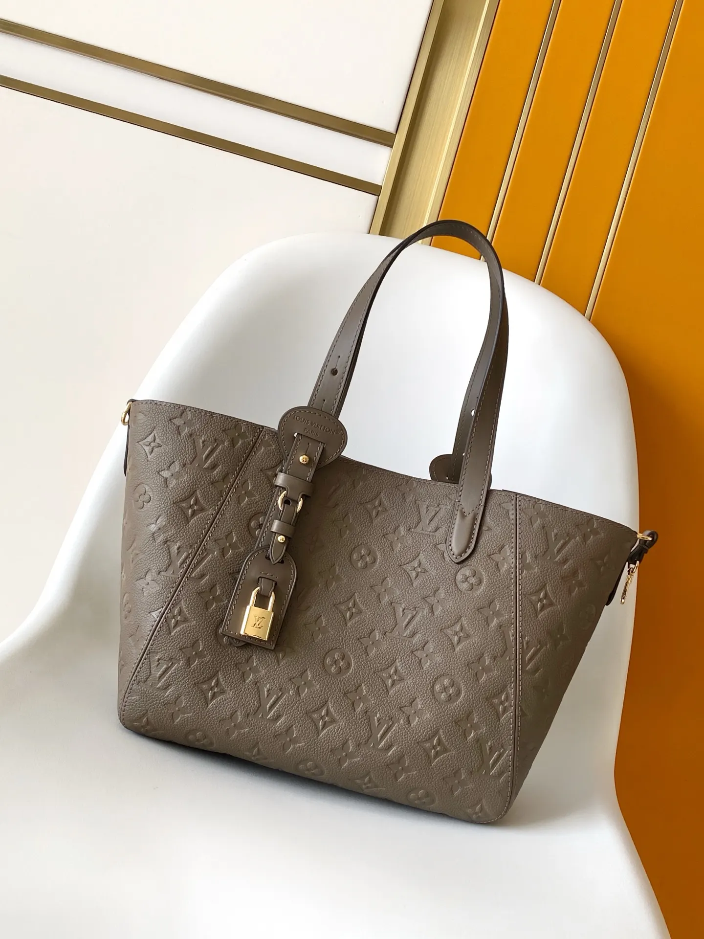 LV Hobo 黑色 灰色 牛皮 托特包 大容量托特款