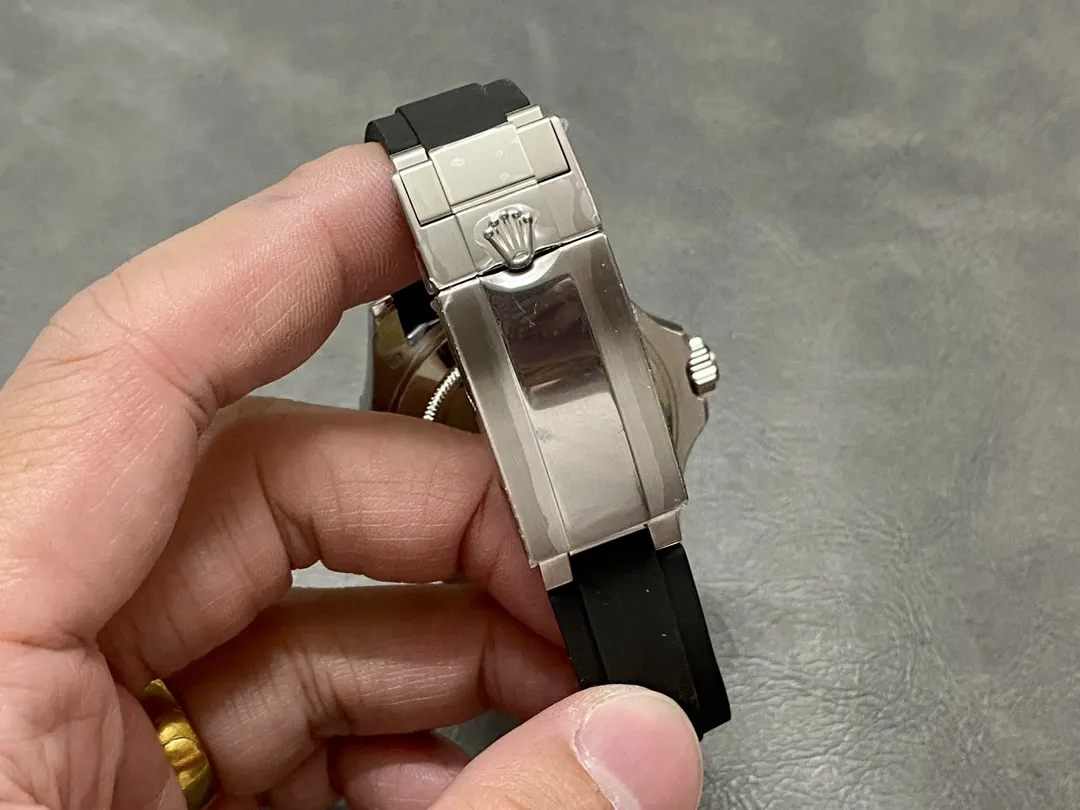 Rolex VS 重 劳力士白金游艇丹东 机芯 手錶 經典腕表款