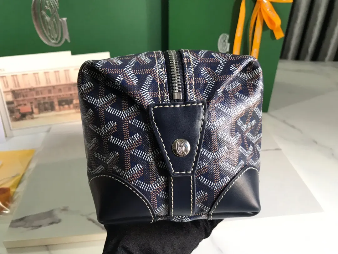 Goyard 批 戈雅 Boeing 化妆包收纳袋 内里有双 手拿包 精致手拿款