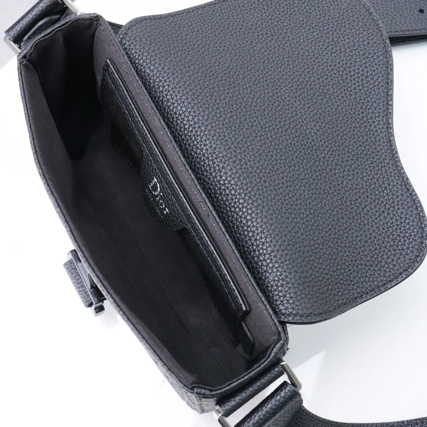 Dior Saddle 黑色牛皮信使包 手提斜挎 手提包