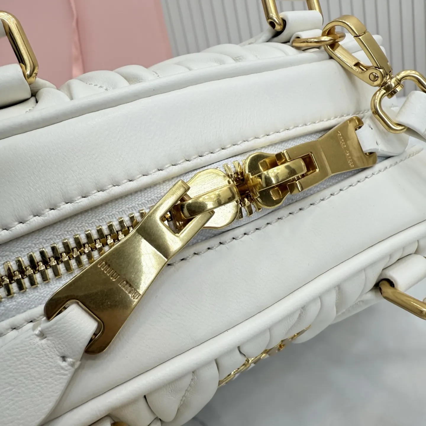 White Crossbody Bag Lightweight Vintage