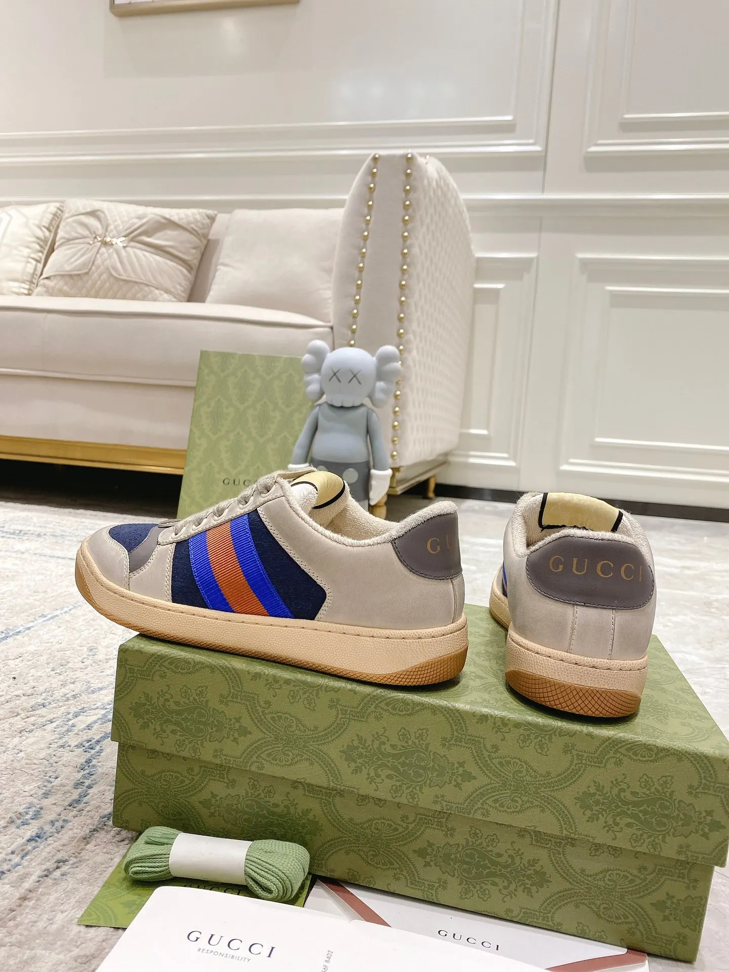 Gucci Logo Sneakers Image 4 Gucci Logo Sneakers Image 4