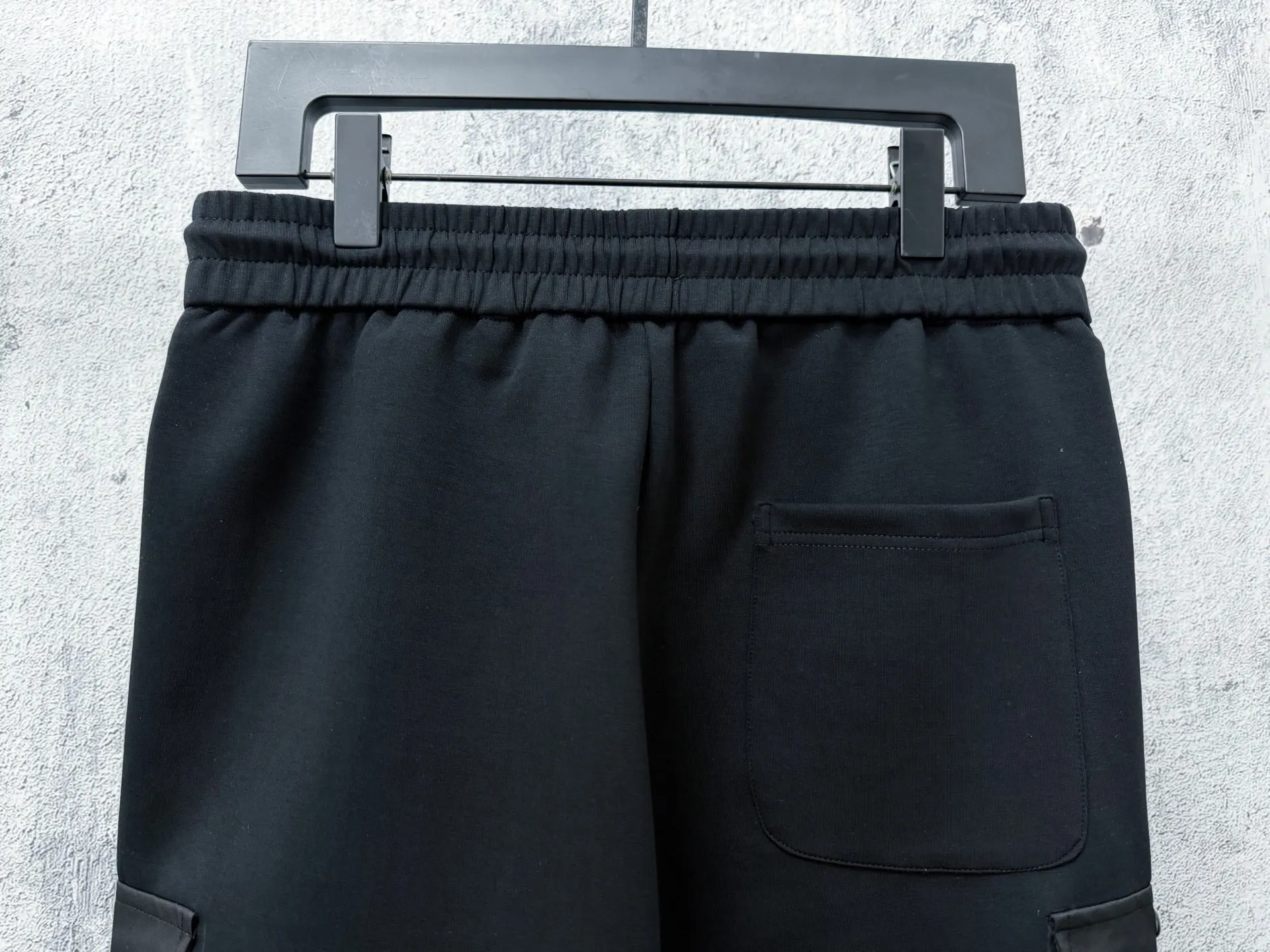 Prada 短裤 休闲寬鬆