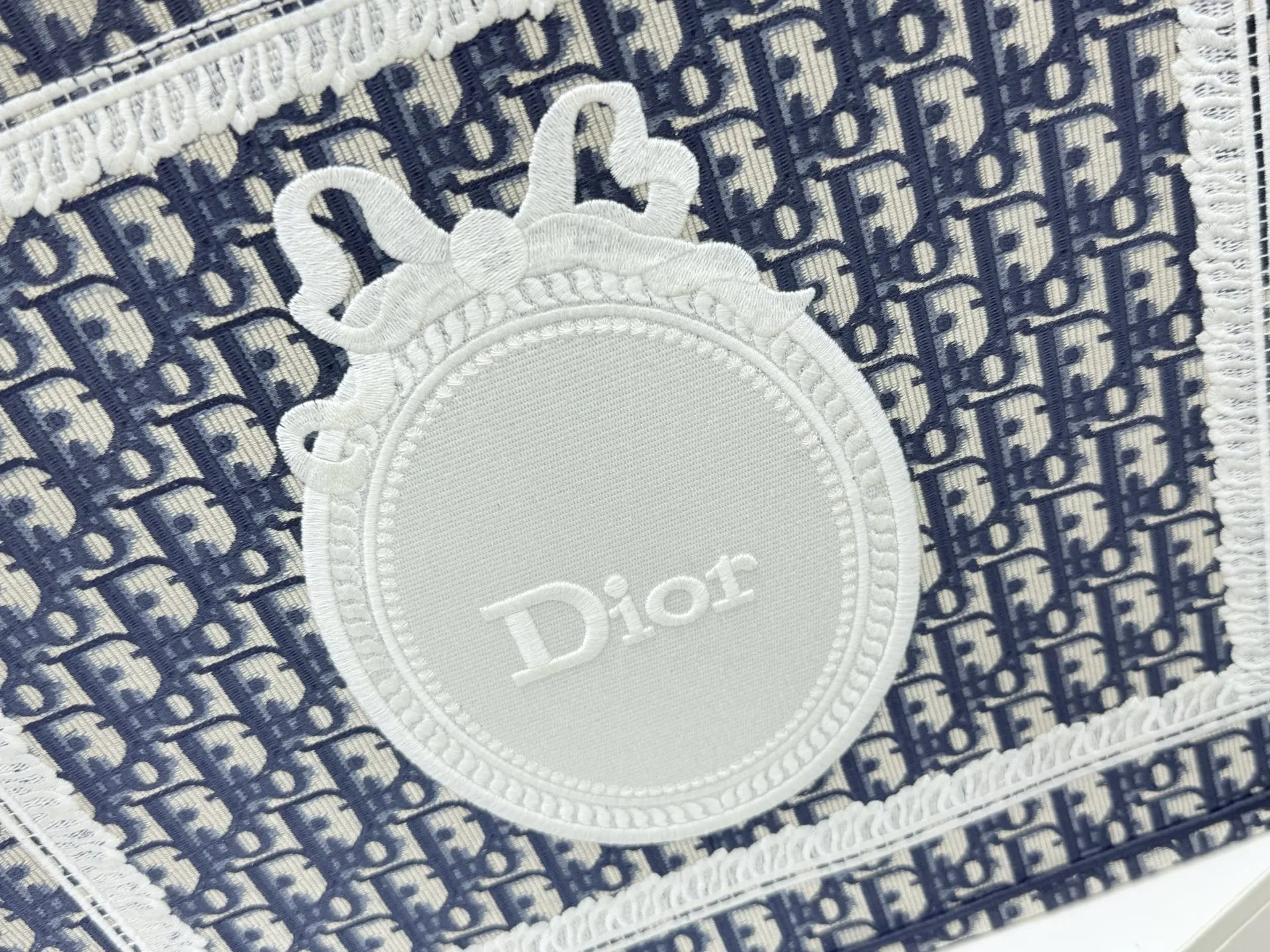 Dior Book Tote 托特包 大容量托特款