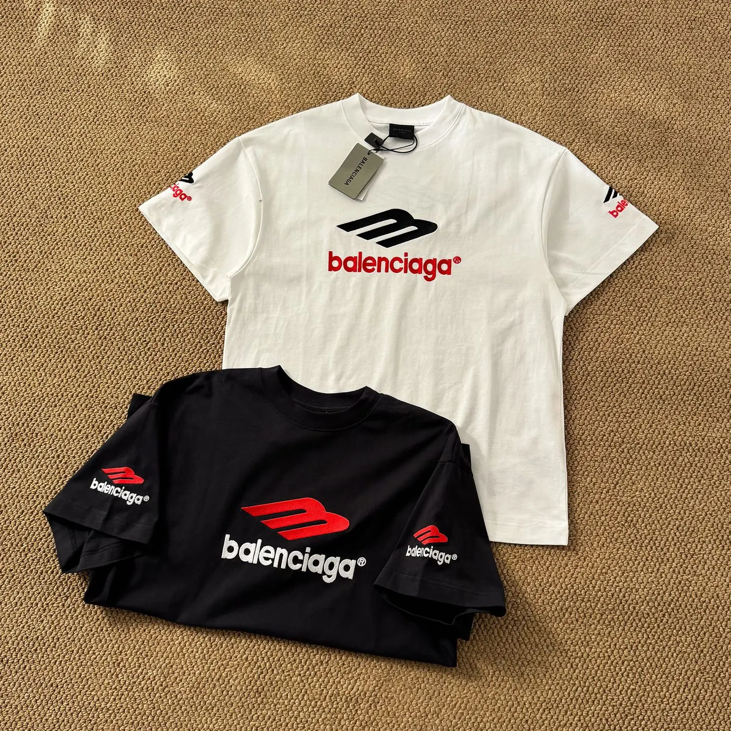 Balenciaga Paris 短袖T恤(數字8) Balenciaga Paris 短袖T恤(數字8)