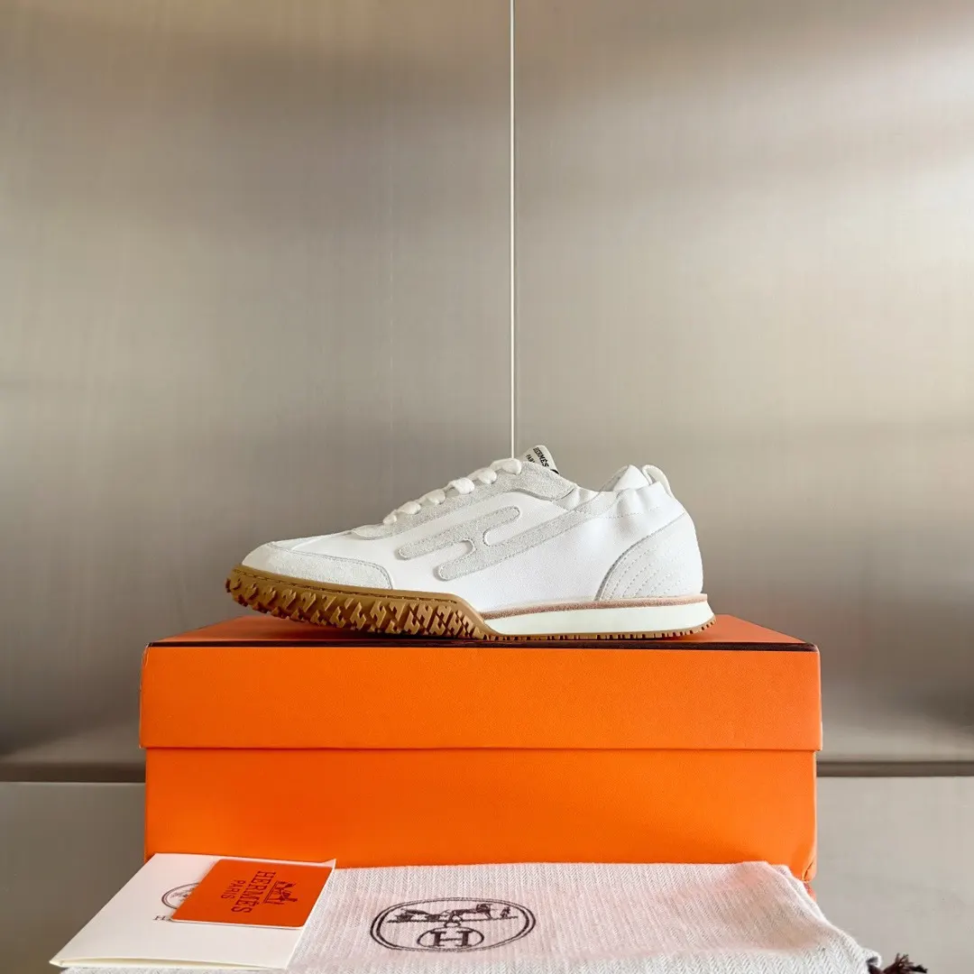 Hermès 运动鞋