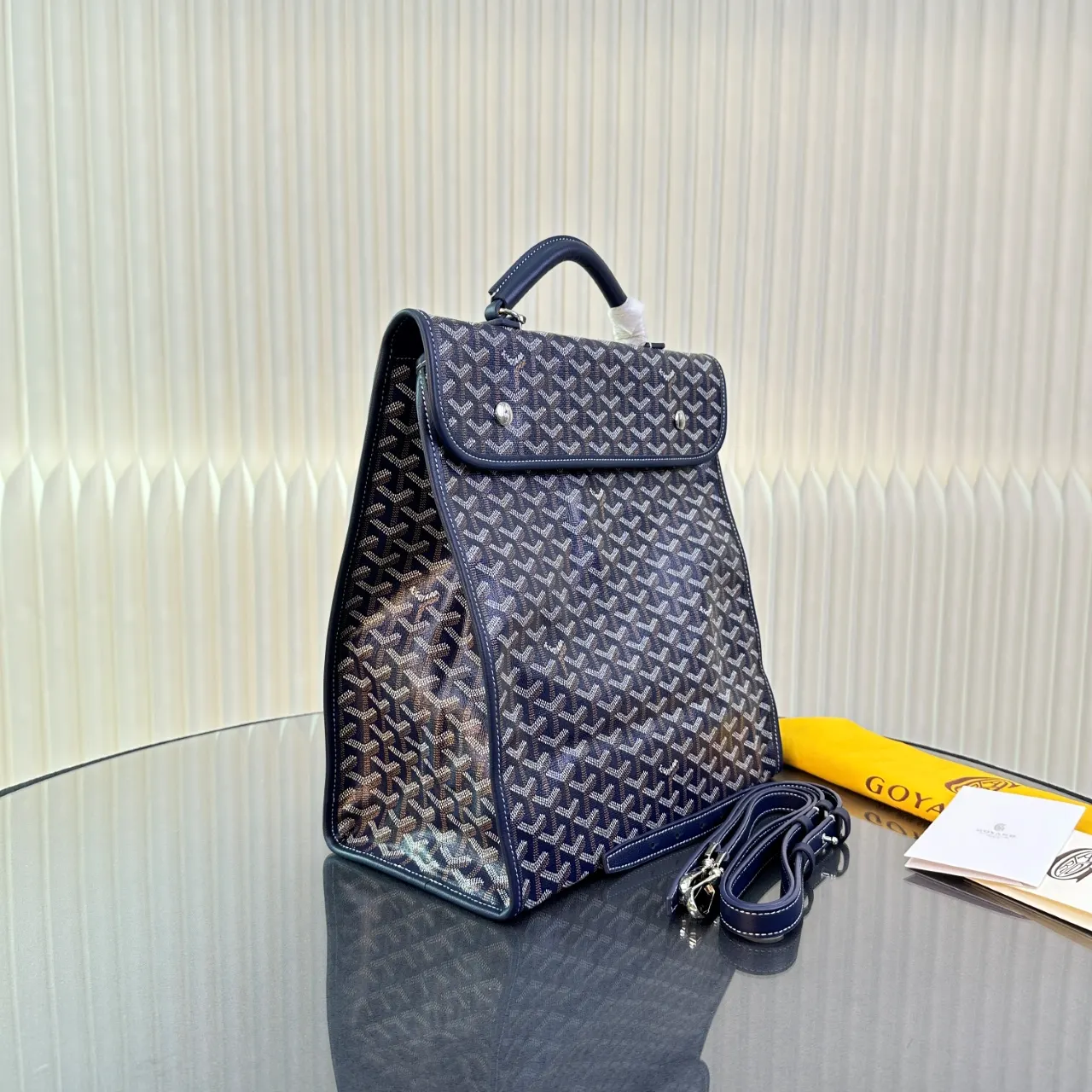 Goyard 外出旅行时请一定记得带上 Saint Léger 因 旅行袋 大容量旅行款