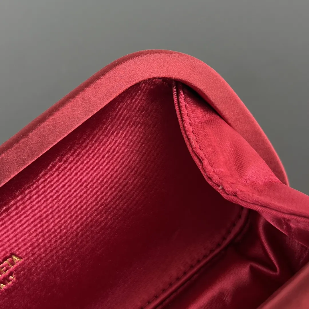 Bottega Veneta 化妝包 便携收納款