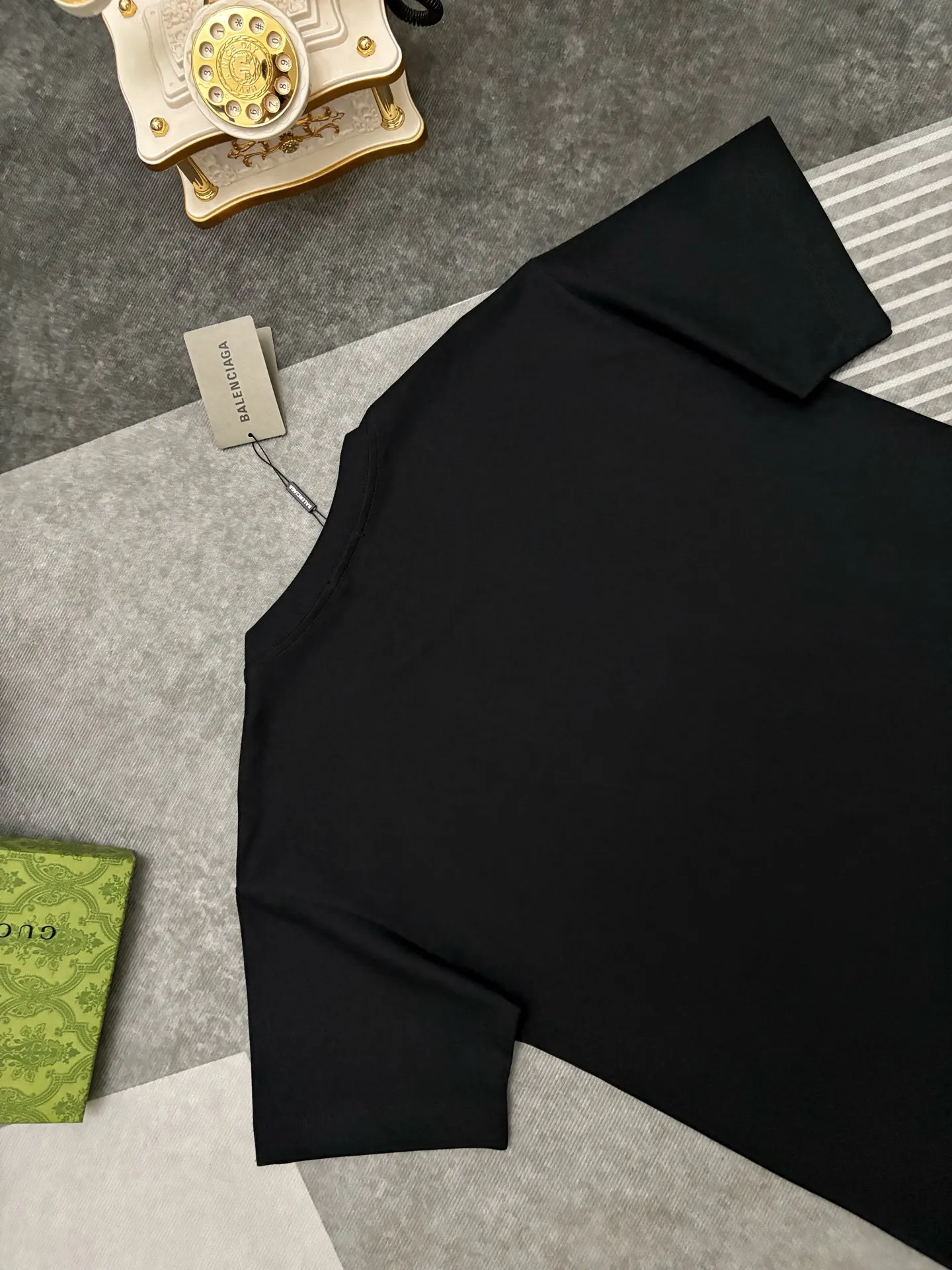 Balenciaga 黑色 Logo 字母 短袖T恤 街頭休閒款