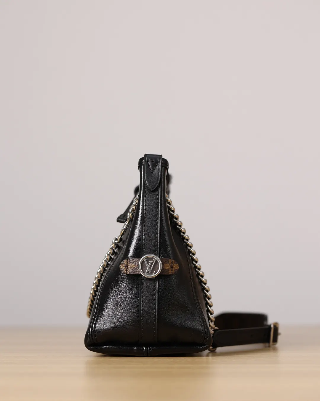 Chain Bag Leather
