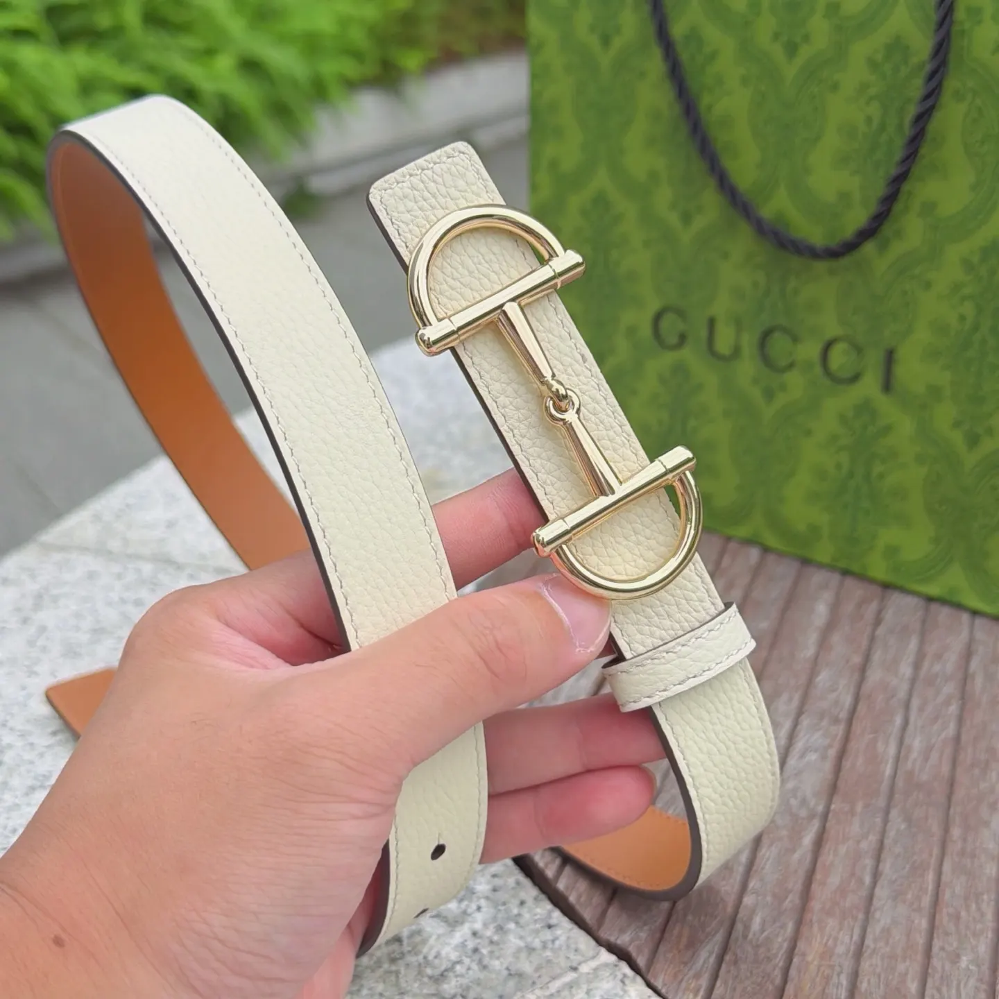 Gucci Double G Buckle Cowhide Double Sided Belt
