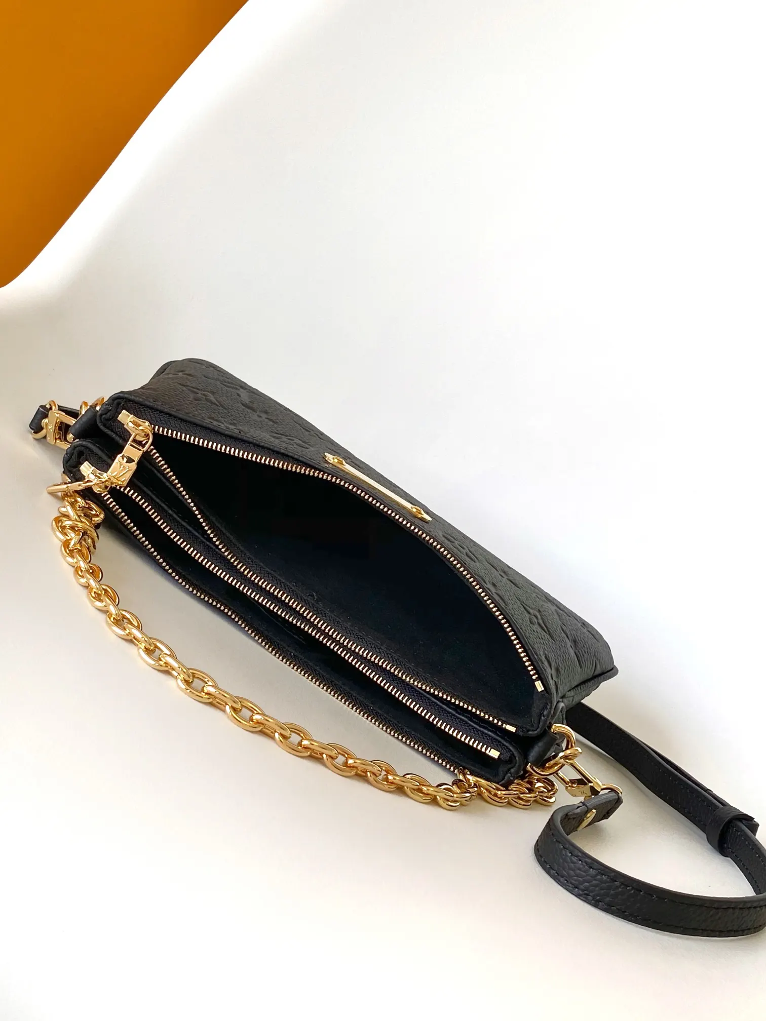 Louis Vuitton Black Chain Bag Leather Image 8 Louis Vuitton Black Chain Bag Leather Image 8