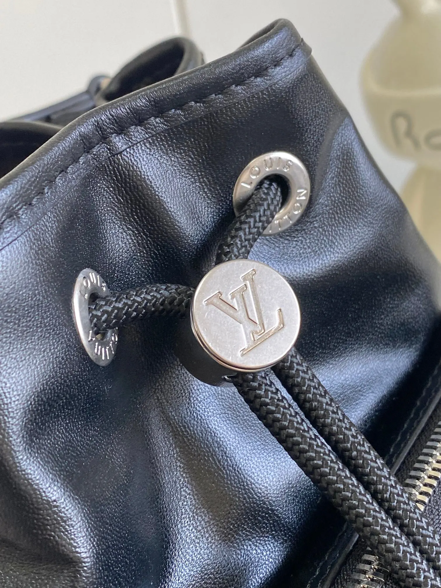 LV 牛皮 厘米 高 宽 长度 水桶包 休闲水桶款