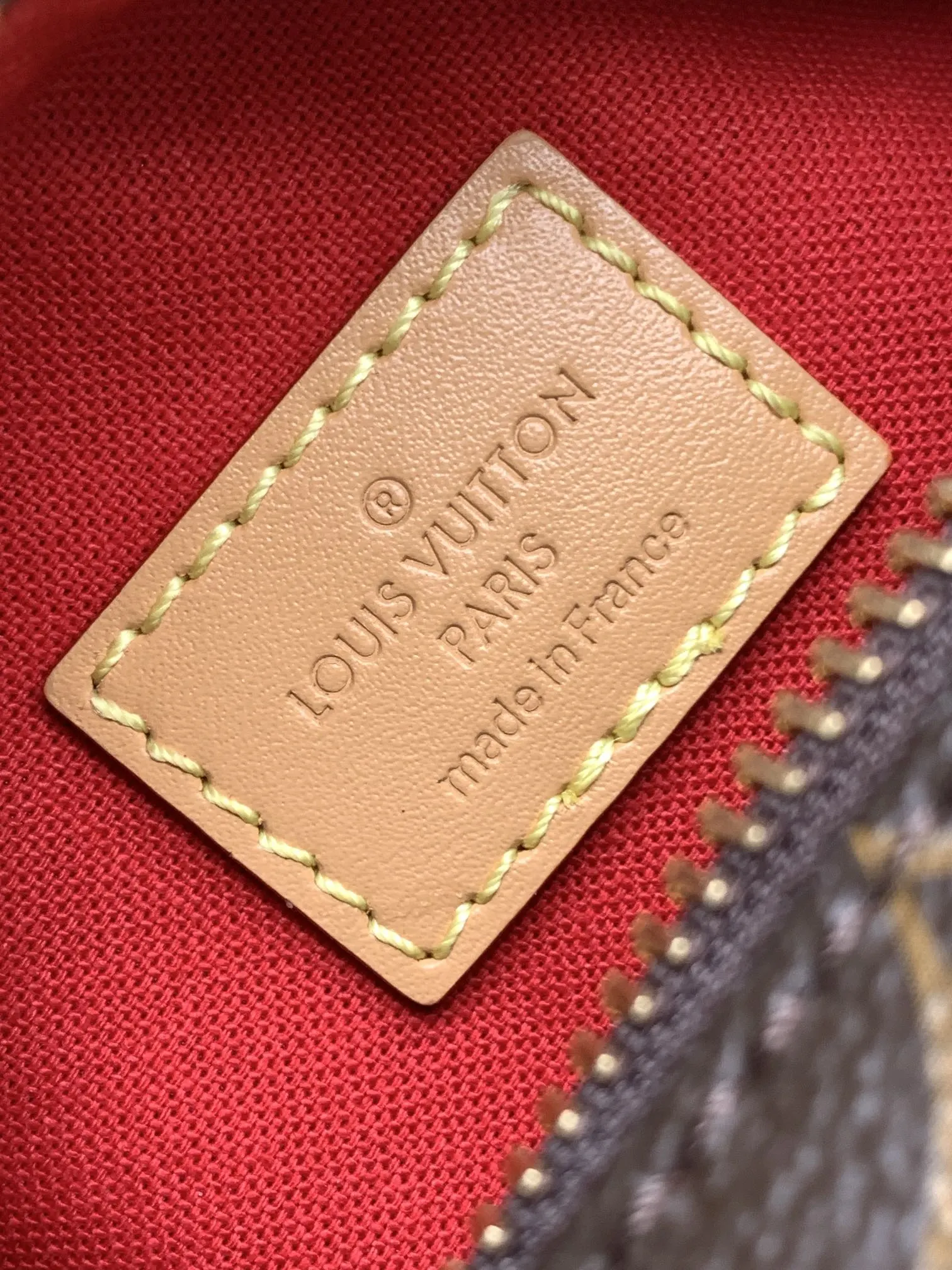 Chain Bag Leather