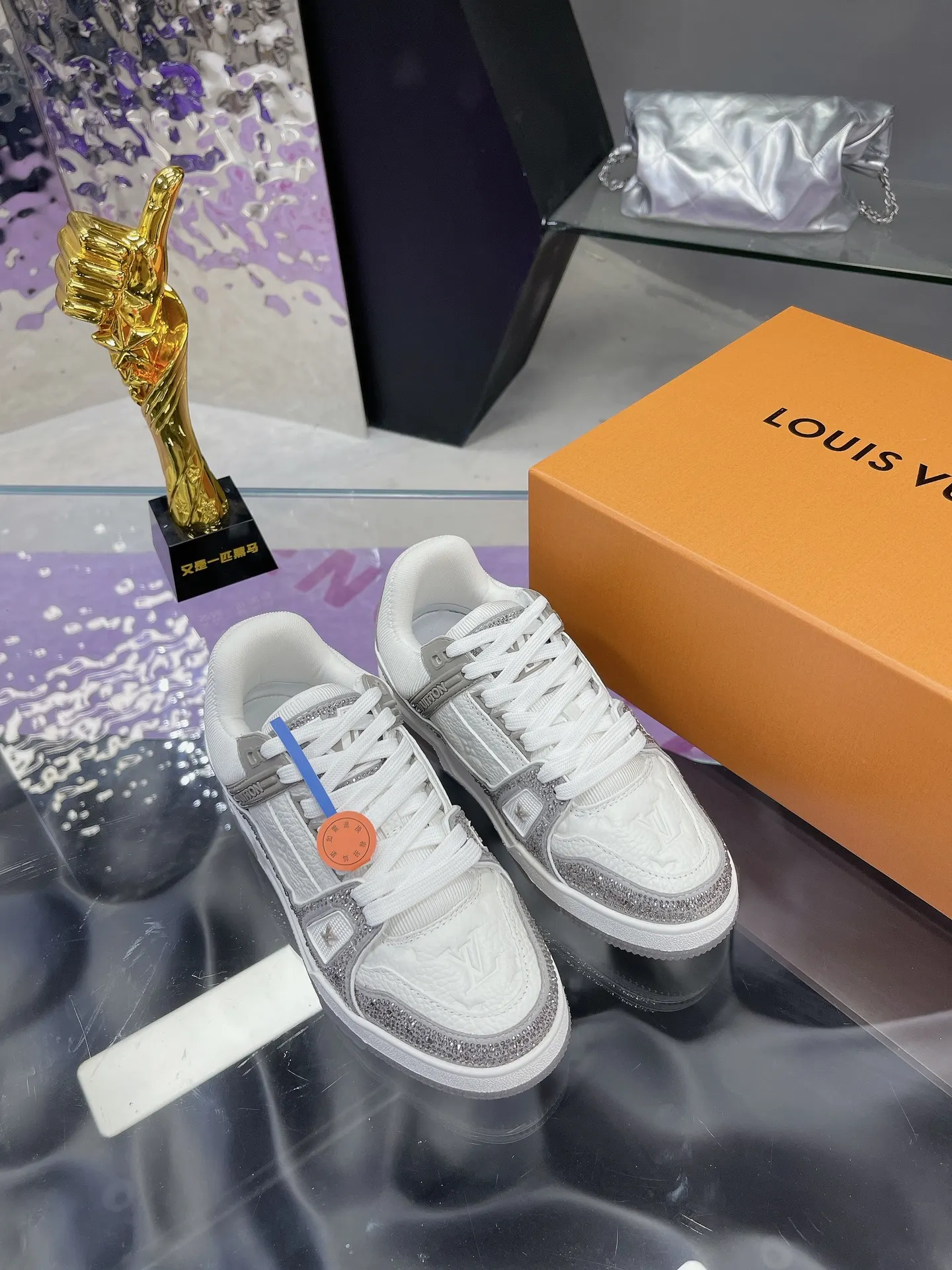 Louis Vuitton 运动鞋