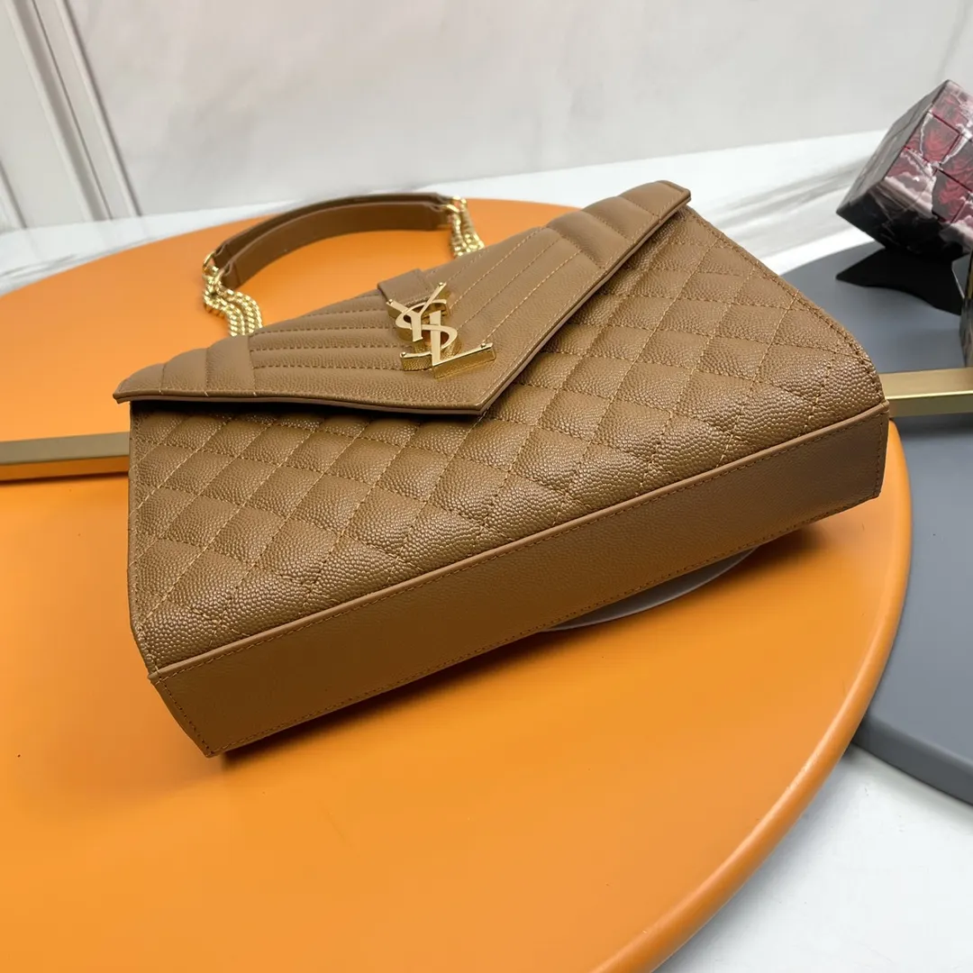 Chain Bag Leather