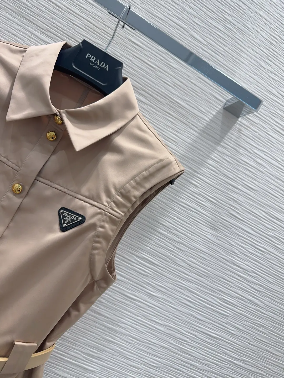 Prada 连衣裙 修身气质