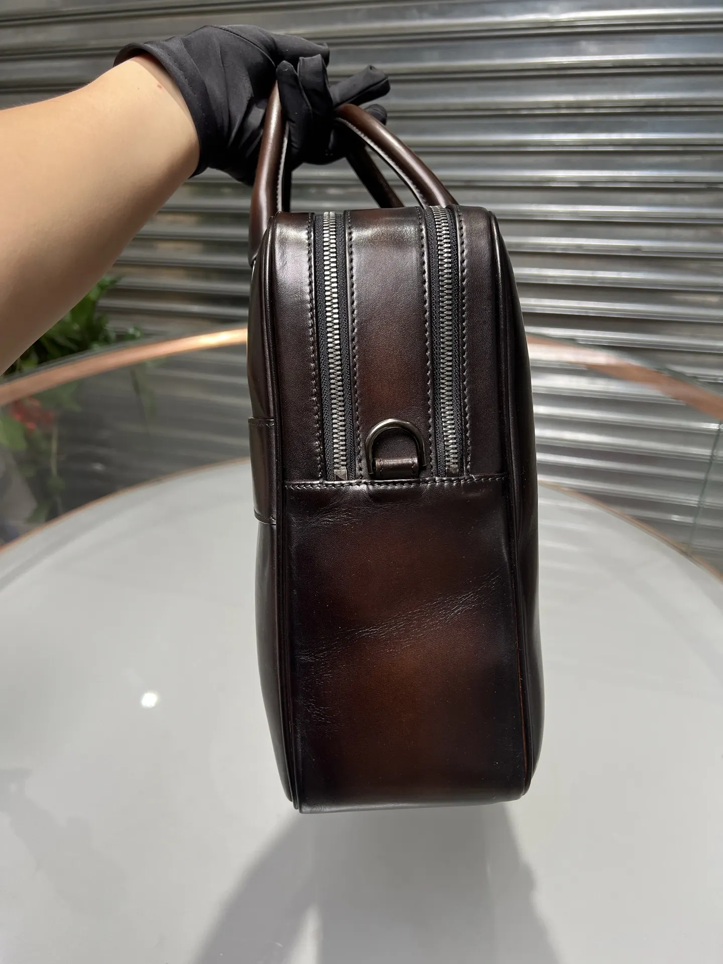 小牛皮 双拉链中号公文包 皮料 意大利进口小牛皮 工艺 车缝 商务通勤款
