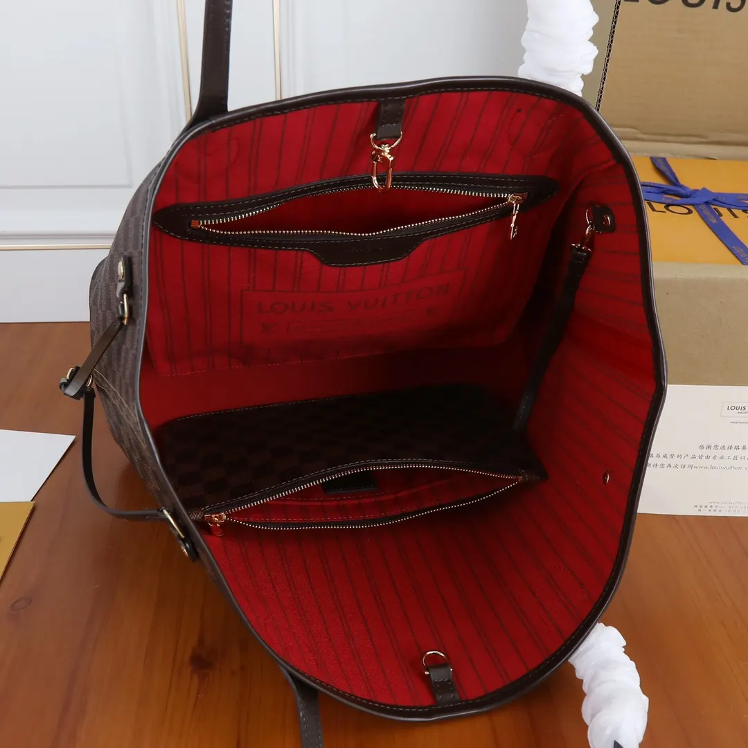 LV Neverfull 帆布 手拿包 精致手拿款