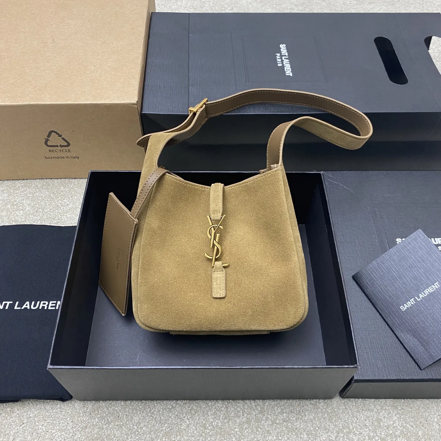 YSL Hobo 全新Le 手袋焕启新季灵感 太可爱啦 腋下包 复古腋下背款
