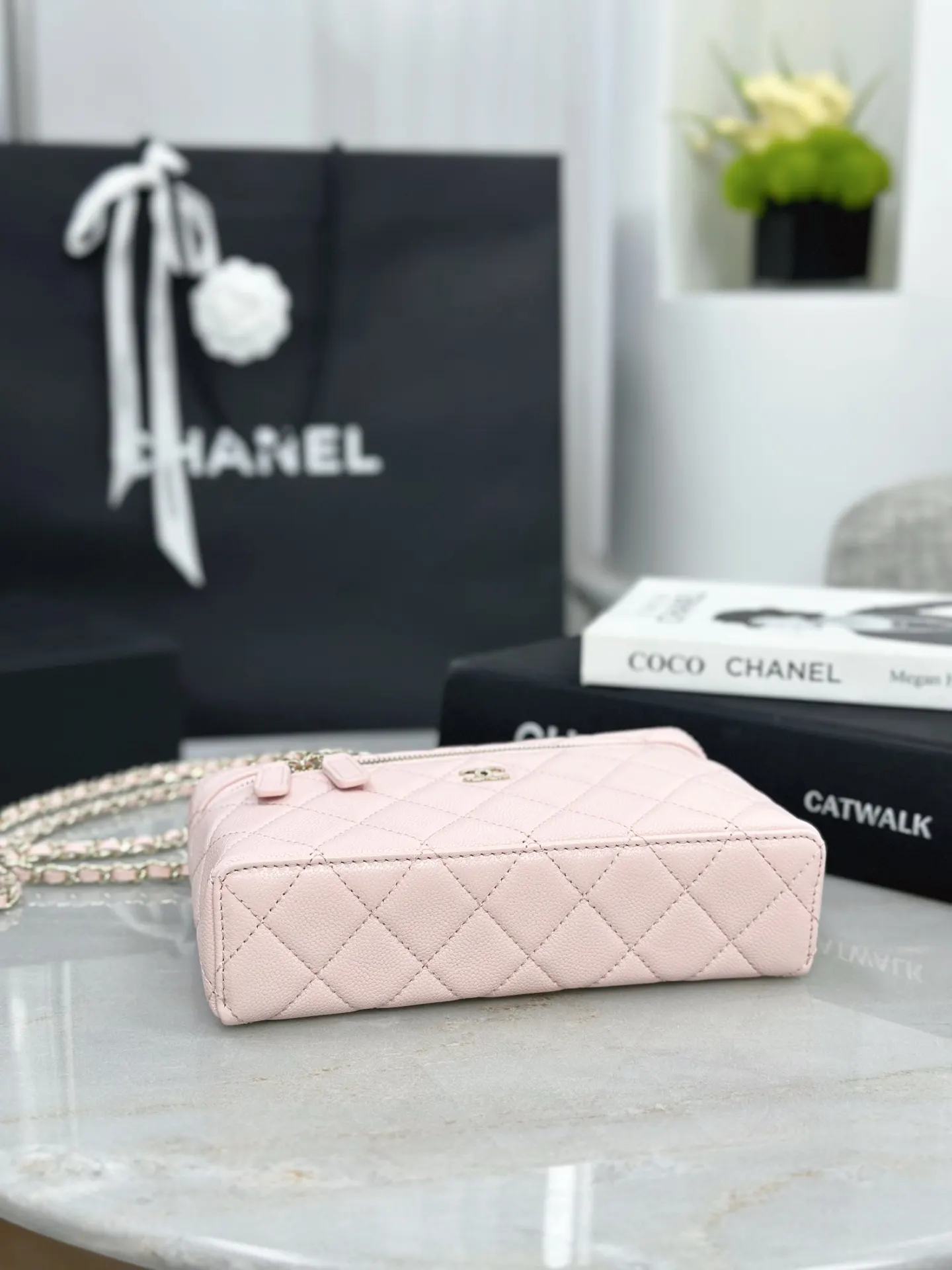 Chanel 19 小號 粉色 皮革 鏈條包
