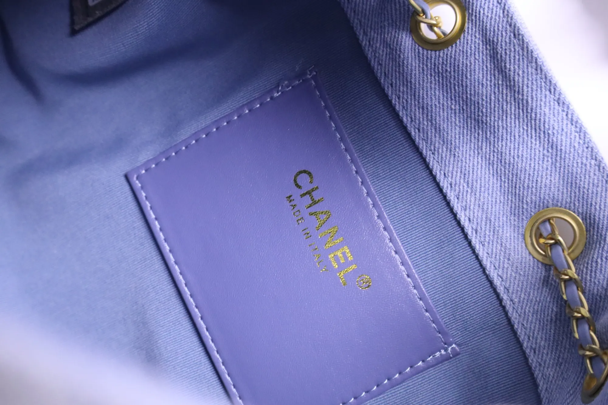Chanel 蓝色 牛仔 腋下包