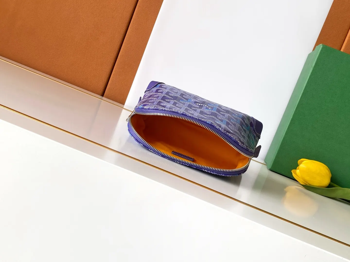 Goyard VENDOME 化妝包内衬防水棉质里料 堪称理想的化 行李箱 旅行拉杆款 輕便出行款