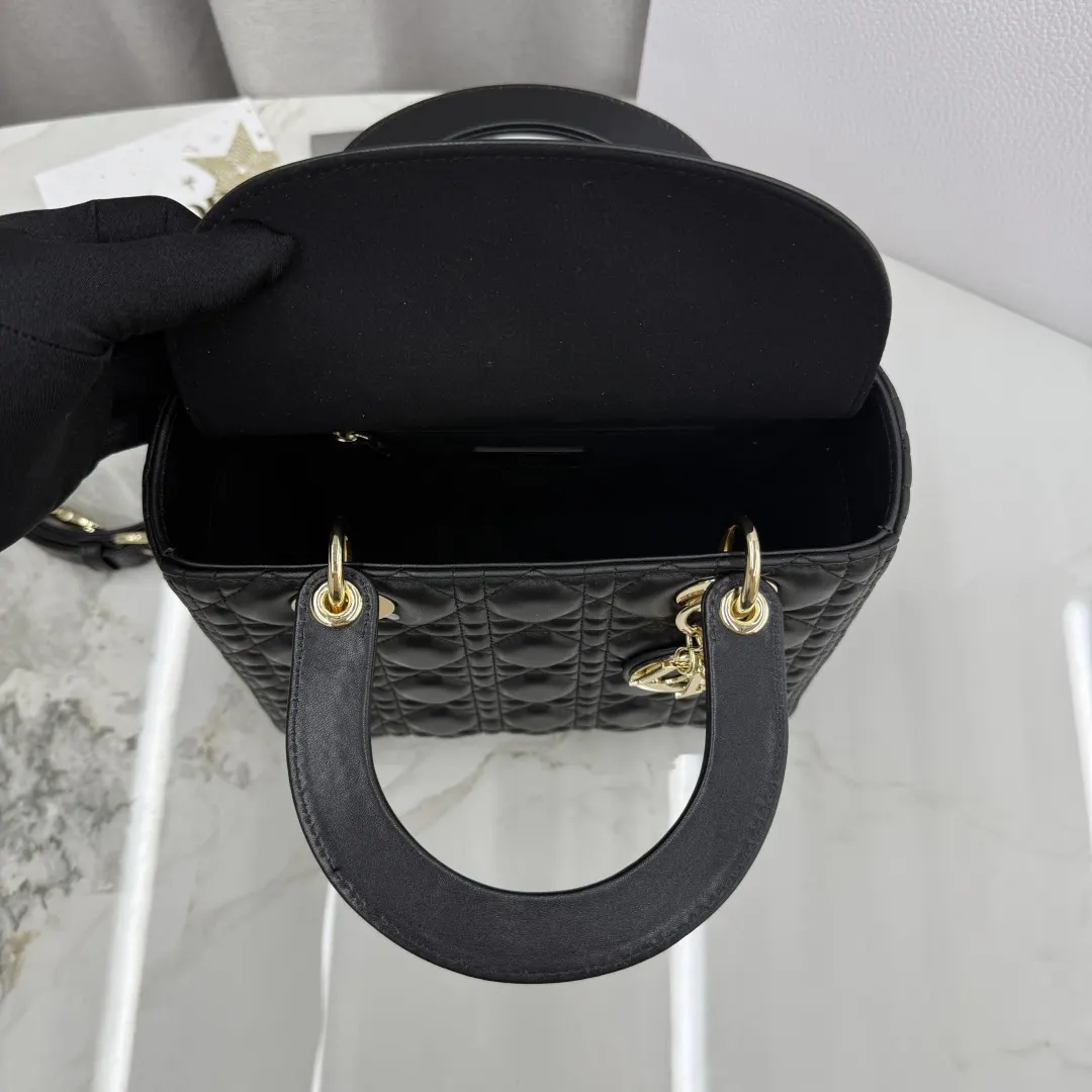 Dior Lady 手提包 黑色(數字9) Dior Lady 手提包 黑色(數字9)