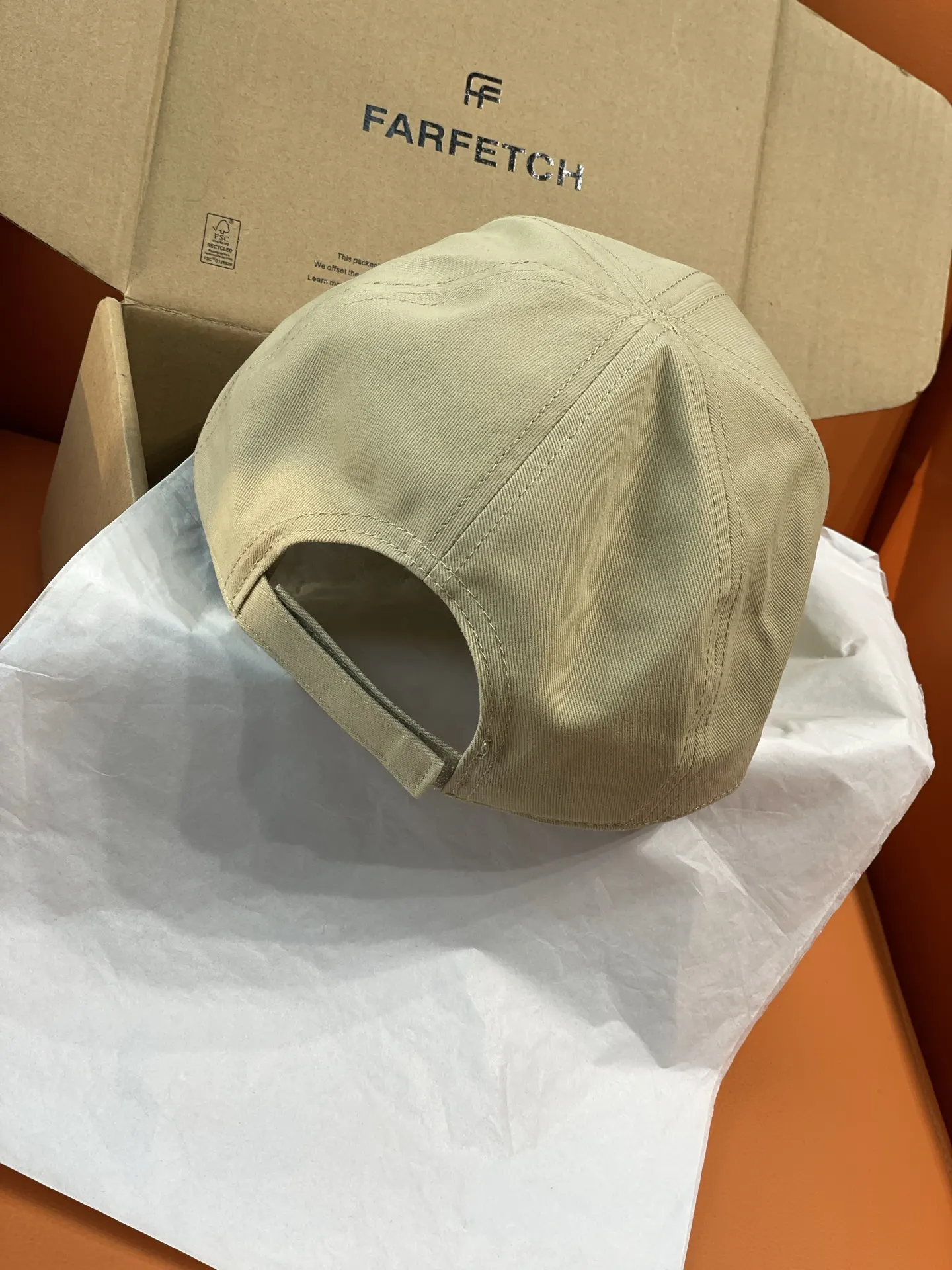 Prada 白色 牛仔 帽子