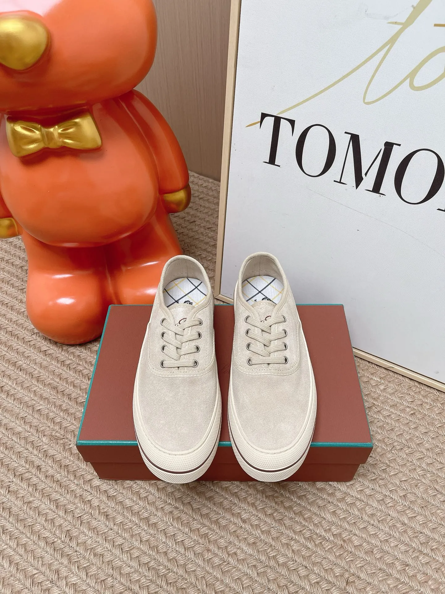 Loro Piana Sneakers Casual Versatile Image 2 Loro Piana Sneakers Casual Versatile Image 2