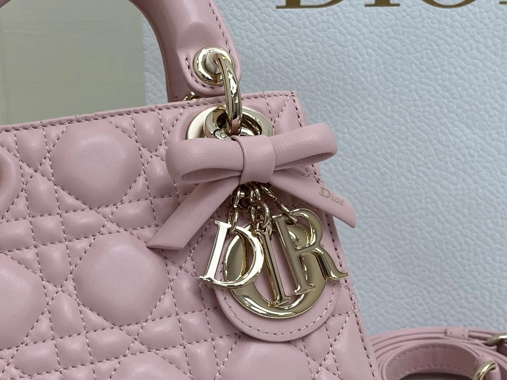 Dior Lady Dior Lady Soft Pink Chain Bag Handheld Crossbody
