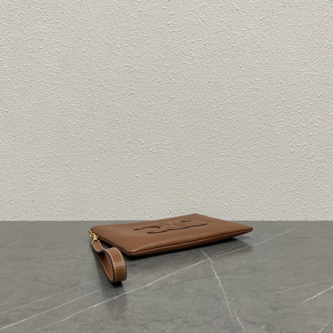 Celine 牛皮 手拿包 Ce手拿包 牛皮簡約风单品 精致手拿款