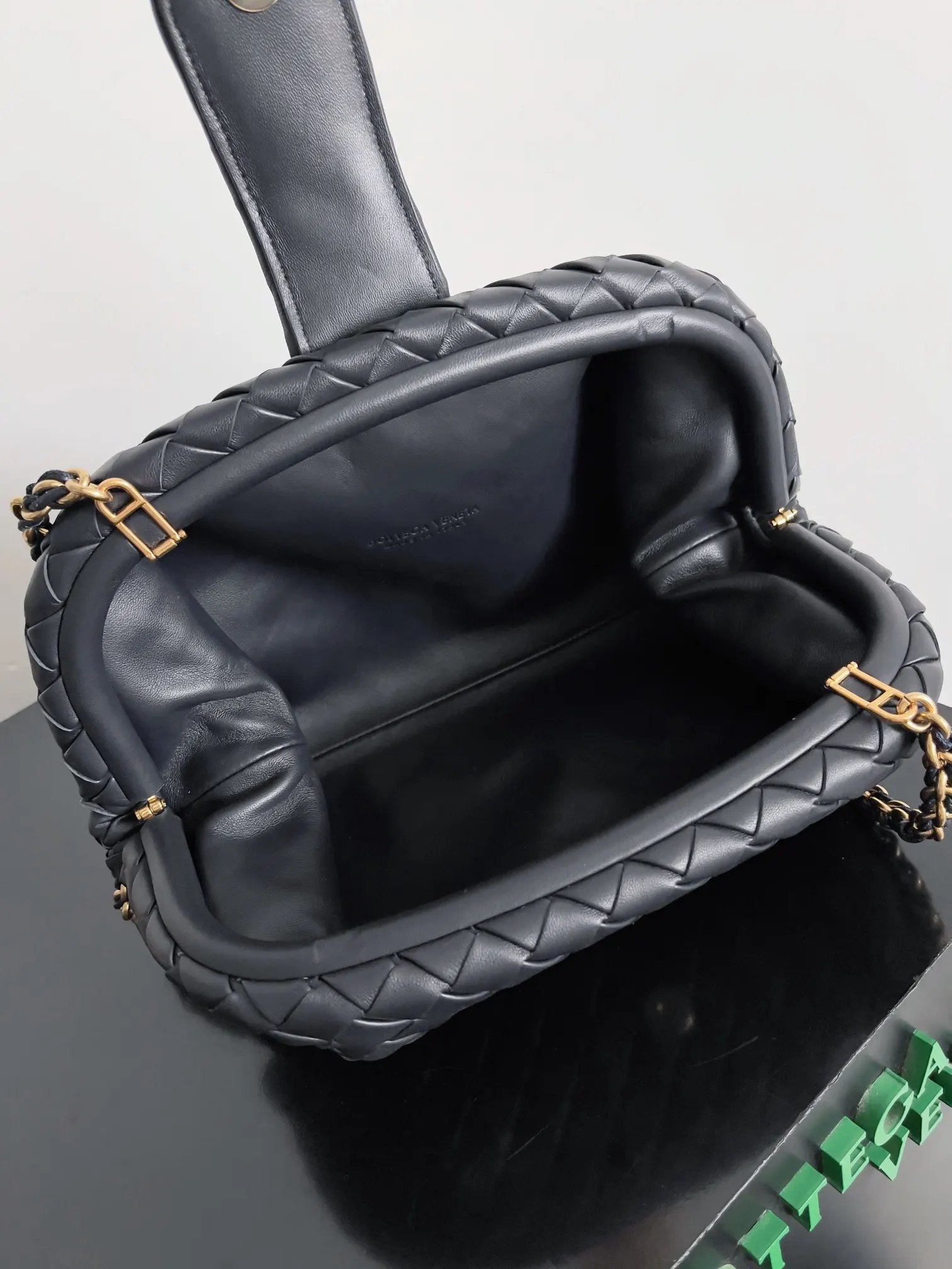 Bottega Veneta 鏈條包 精致鏈條款