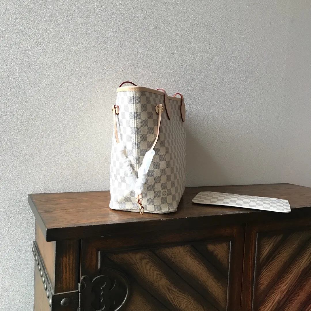 LV Neverfull 金色 牛皮 手拿包 精致手拿款