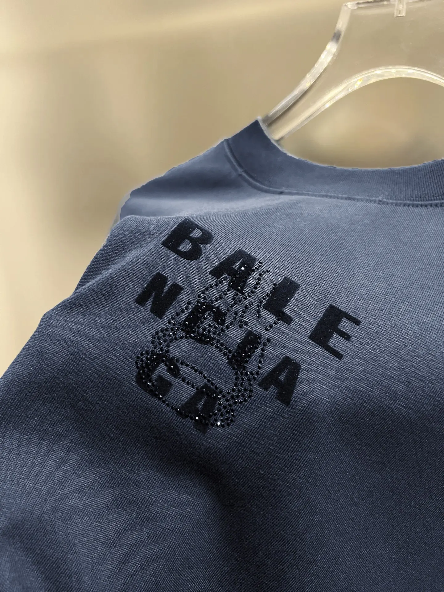 Balenciaga 黑色 Logo 短袖T恤 宽松休閒