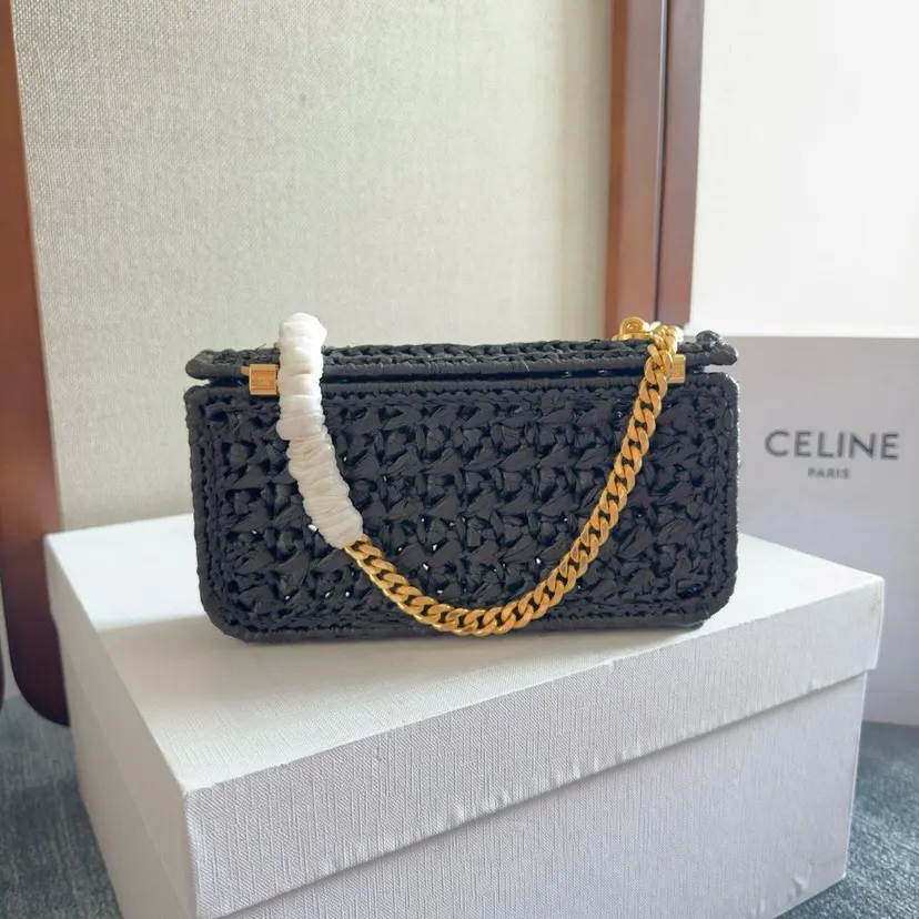 Celine Triomphe 腋下包 復古腋下背款