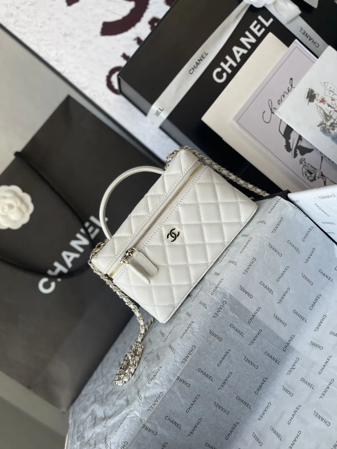 Cosmetic Pouch