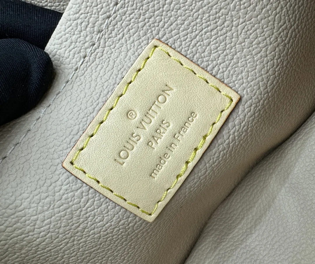 Cosmetic Pouch
