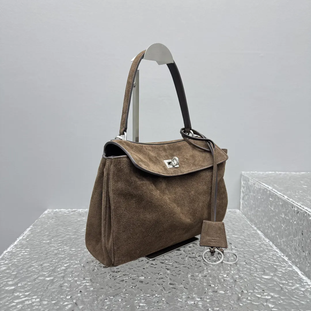 Balenciaga Rodeo 棕色 腋下包