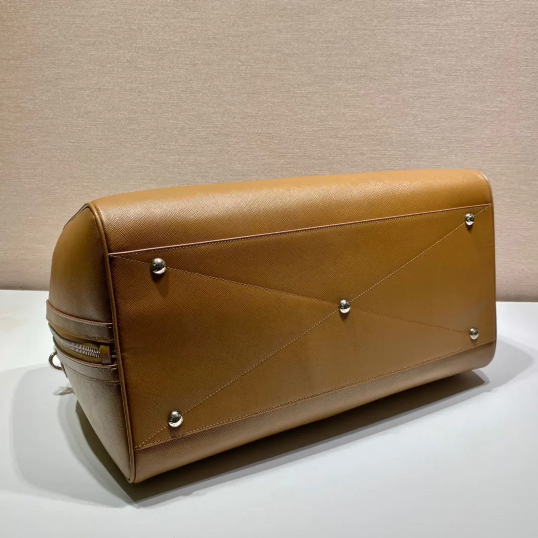 Black Fashion Item Travel