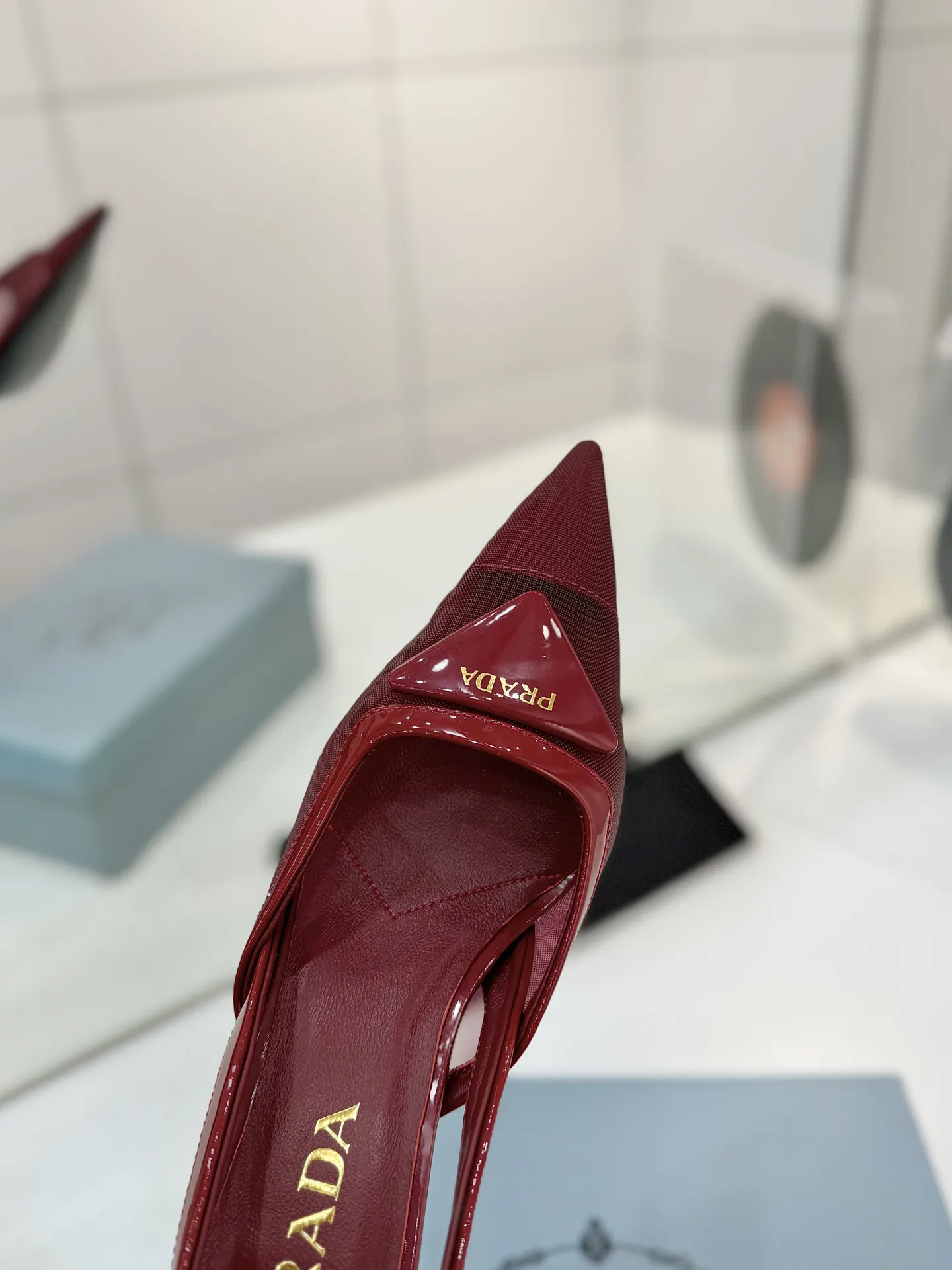 Prada 羊皮 漆皮 单鞋 舒適 高跟鞋