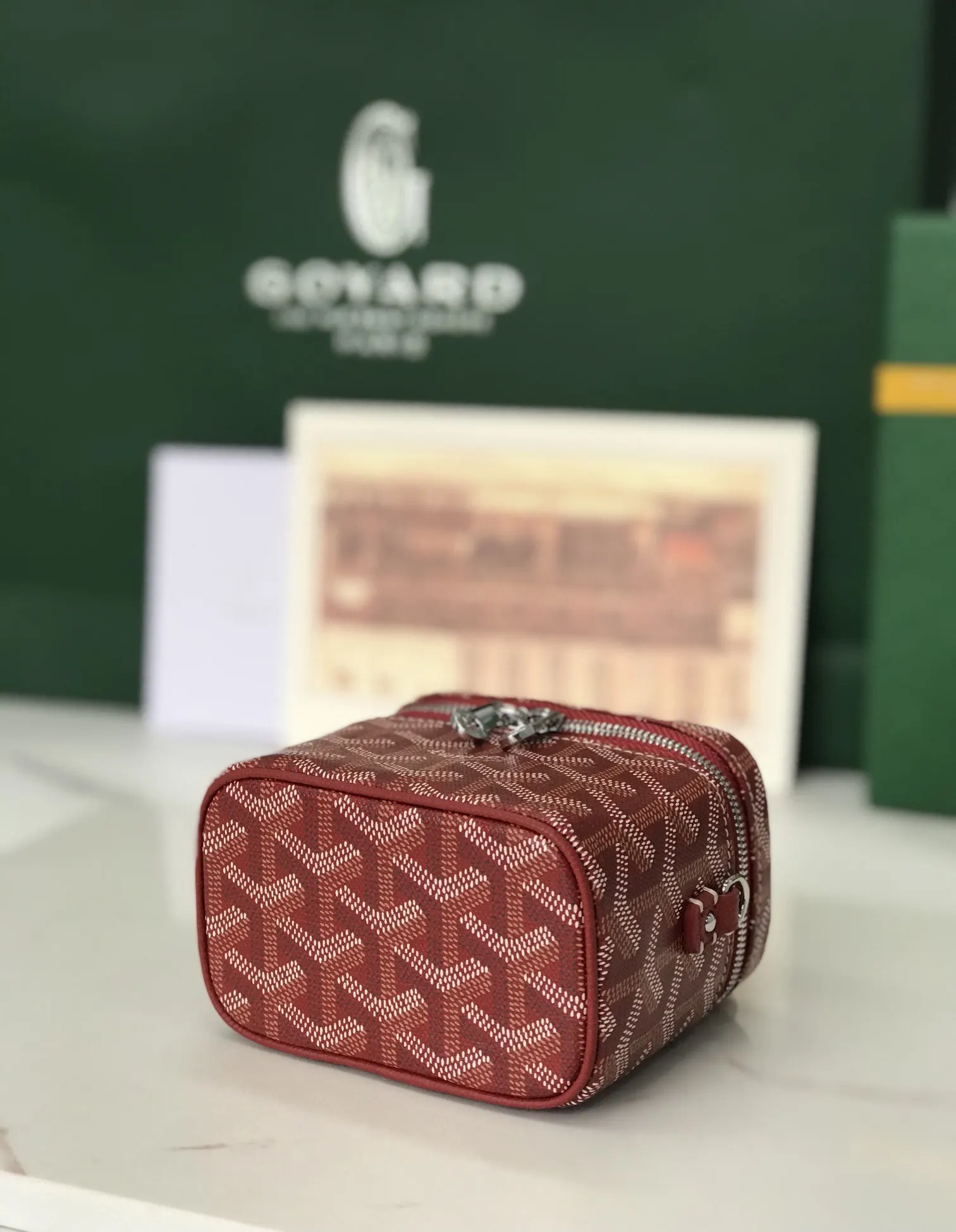 Goyard 斜背包 輕便斜挎款