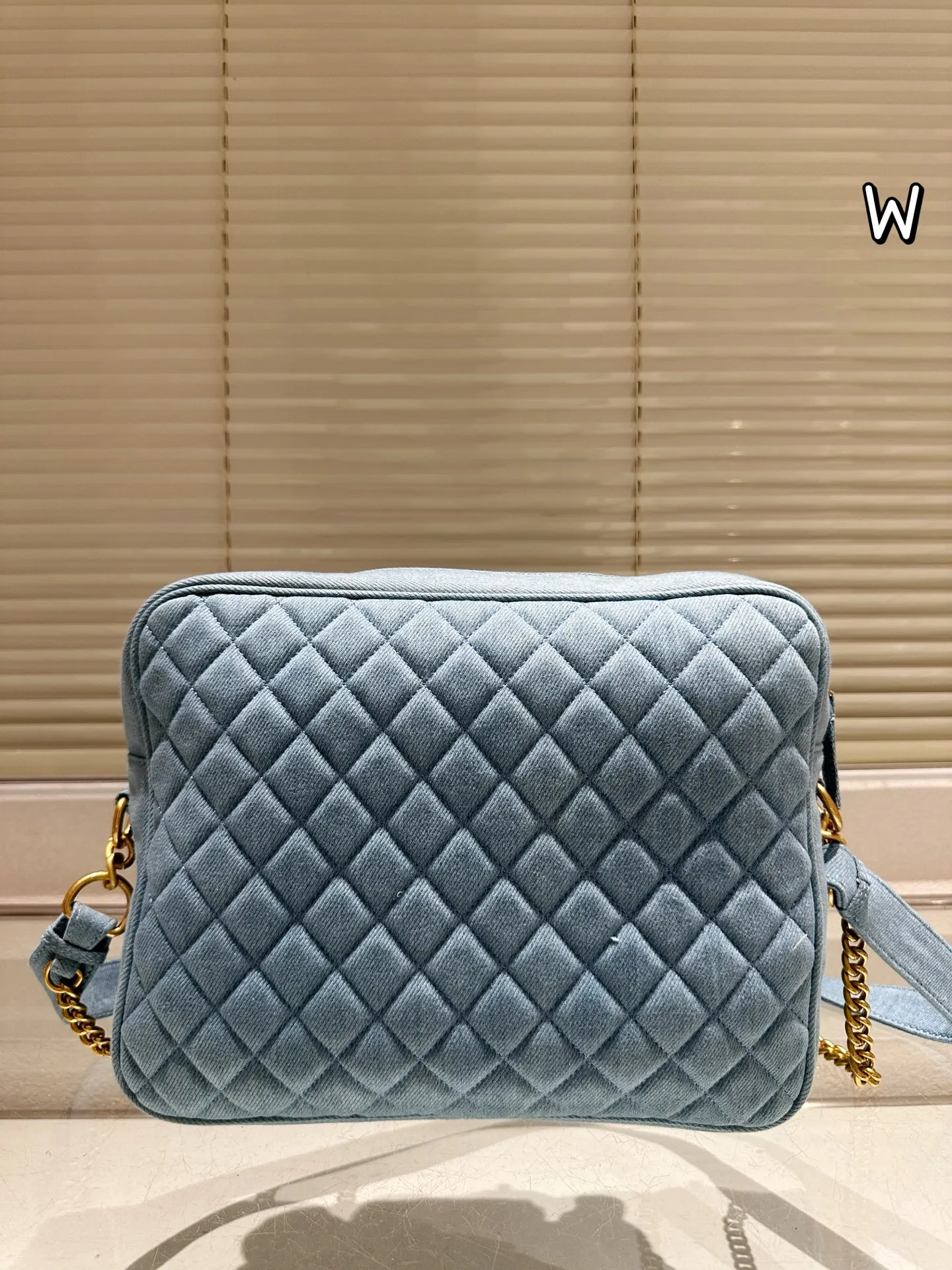 CHANEL 牛仔 单宁牛仔藍 无盒 单宁牛仔藍 无盒 斜背包 輕便斜挎款