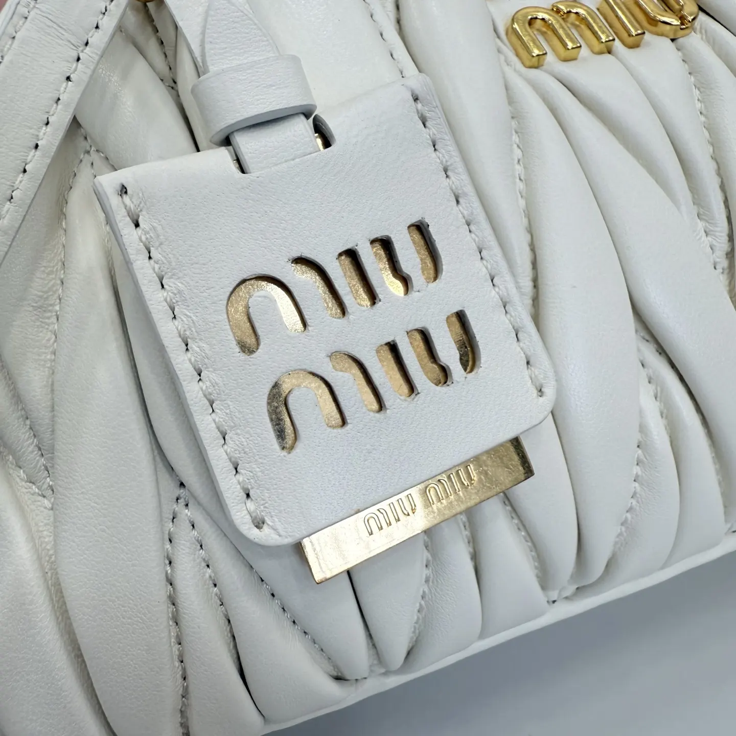 White Crossbody Bag Lightweight Vintage