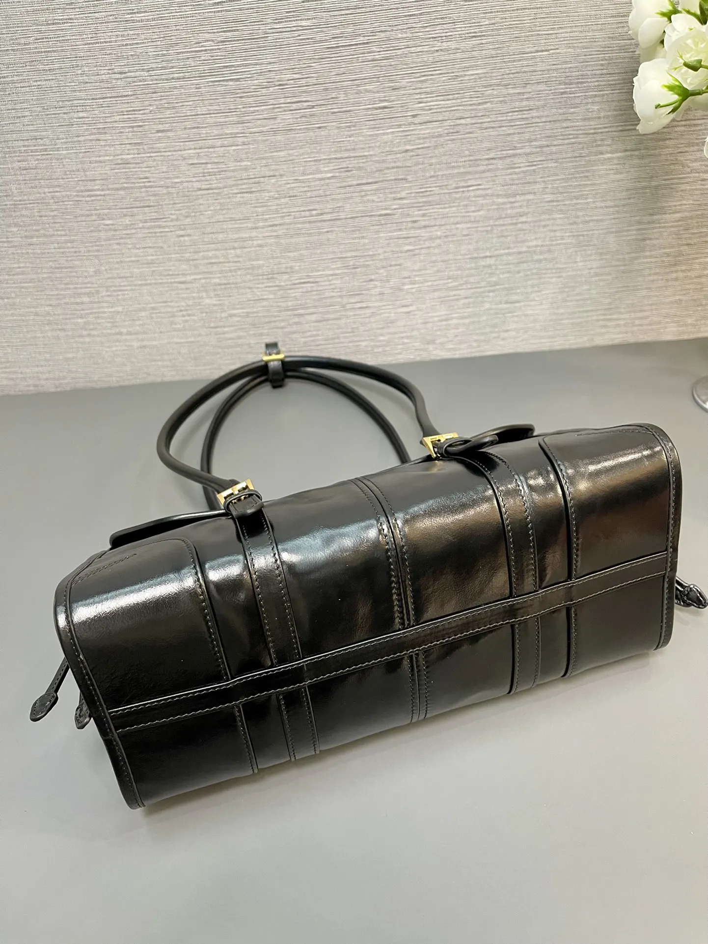 PRADA 1BD376 皮革 三角标 手提包 日常通勤款
