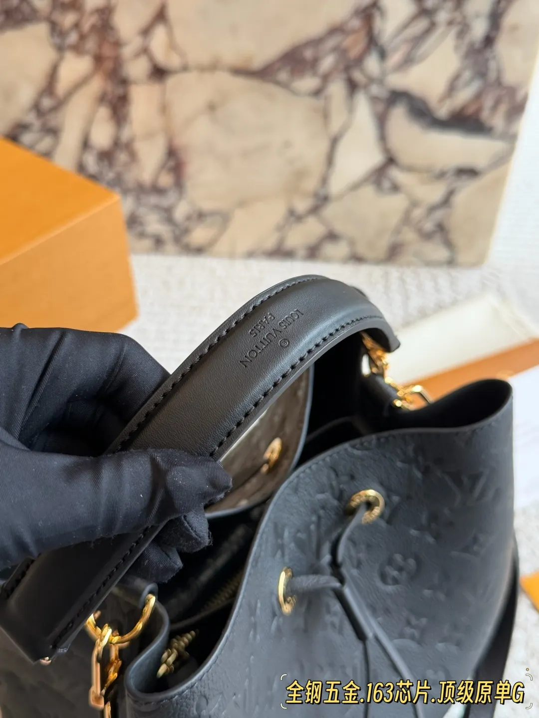 LV 黑色 牛皮 版 NéoNoé MM黑色水桶包​​ 休闲水桶款