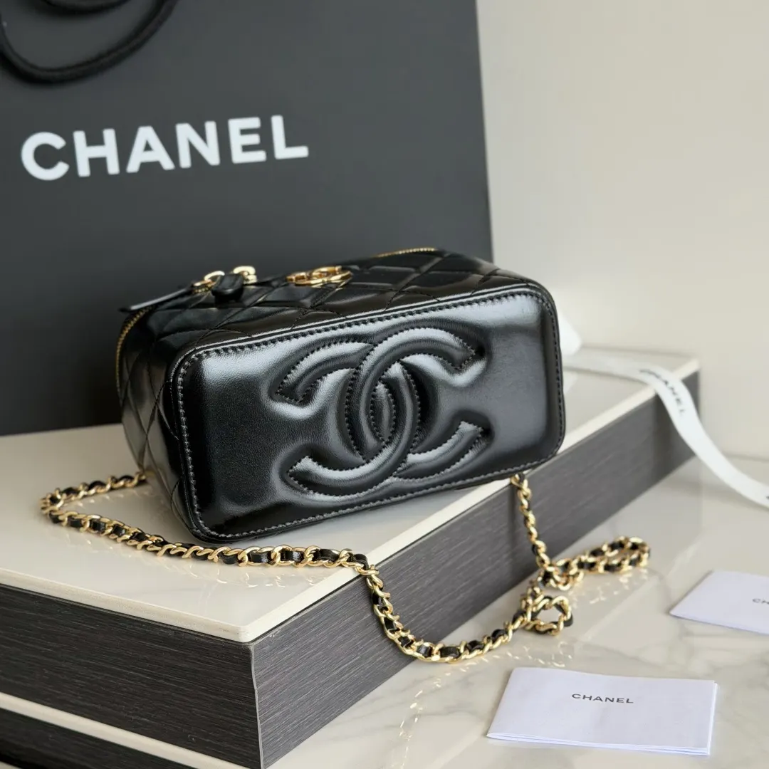Chanel Top Handle Bag Commuter Classic